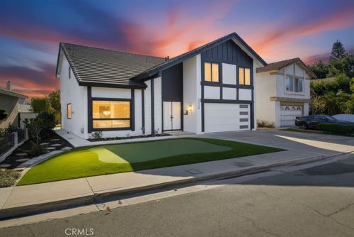 2228 E Nyon Ave, Anaheim, CA, 92806-4634 | Card Image