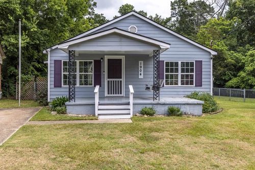 1904 18th St, Phenix City, AL, 36867-4216 | Card Image