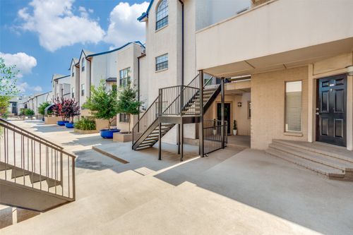 apt-107-3901 Travis St, Dallas, TX, 75204-1719 | Card Image
