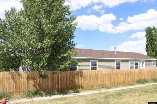 302 Elm St, Lyman, WY, 82937-5086 | Card Image