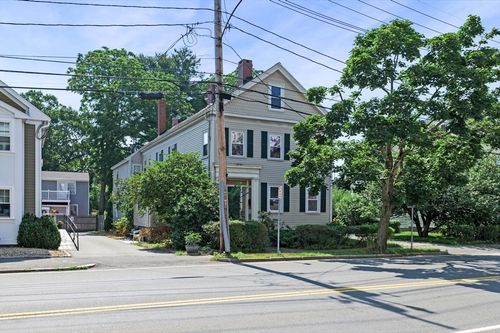 21 Locust St, Danvers, MA, 01923-2226 | Card Image