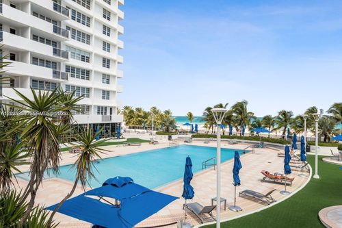 720-100 Lincoln Rd, Miami Beach, FL, 33139-2013 | Card Image