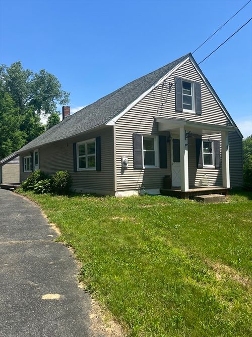 19 Greenwich Plns Rd, Ware, MA, 01082-9770 | Card Image