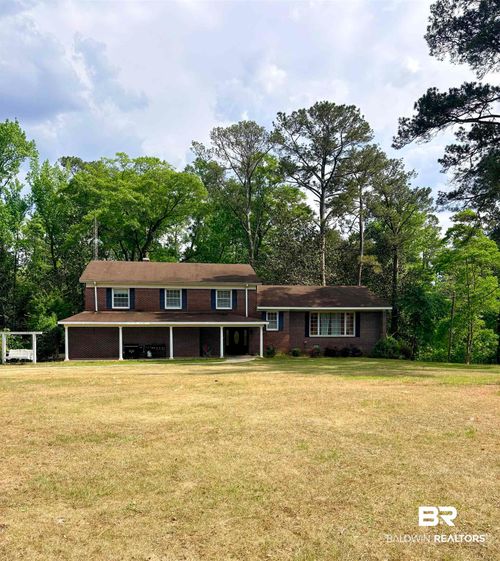 109 Crestline St, Evergreen, AL, 36401-2604 | Card Image