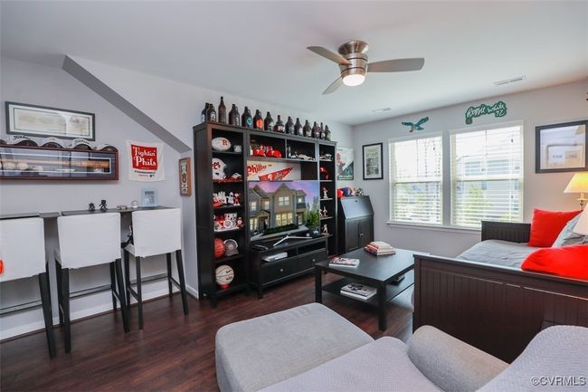 3rd Bedrroom on the Top Floor | Image 33