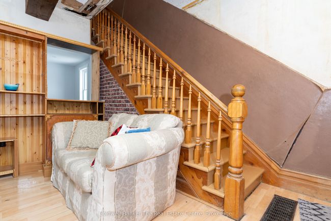24 Elizabeth St W, House other with 3 bedrooms, 2 bathrooms and 4 parking in Creemore ON | Image 9