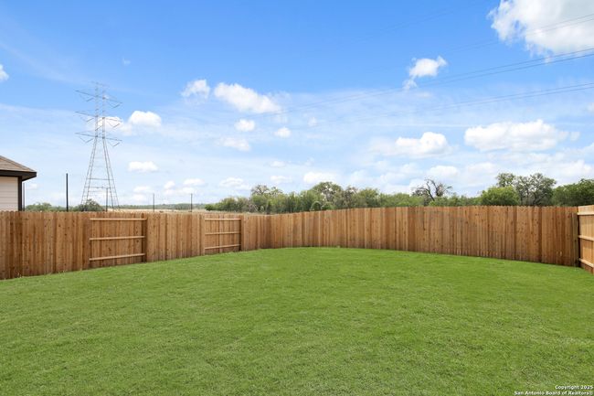 8826 Black Oak Dr, House other with 4 bedrooms, 3 bathrooms and null parking in Elmendorf TX | Image 25