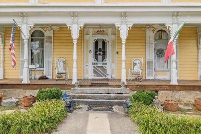 427 N Spring St, House other with 4 bedrooms, 3 bathrooms and null parking in Mcminnville TN | Image 3