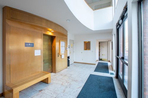 86 Lake St, Burlington, VT, 05401-5297 | Card Image