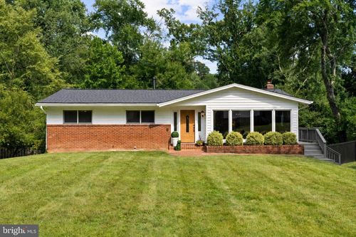 8719 Gateshead Rd, ALEXANDRIA, VA, 22309-4020 | Card Image