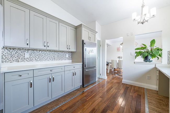 520 Ballantree Pl, House other with 6 bedrooms, 4 bathrooms and 4 parking in West Vancouver BC | Image 15