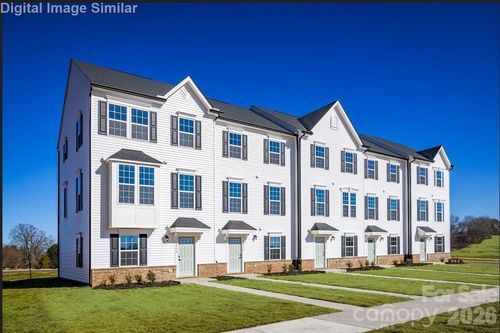 1814 Woodlands Pointe Dr, Charlotte, NC, 28216-5387 | Card Image