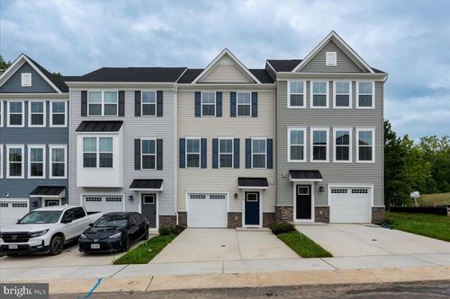 7238 Musca Shire Ln, SPOTSYLVANIA, VA, 22553-0019 | Card Image