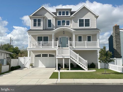 702 Sterling Pl, Brigantine, NJ, 08203-2627 | Card Image