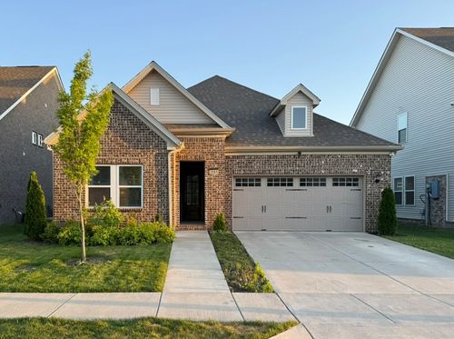 2065 Creekland View Blvd, Nashville, TN, 37207-3093 | Card Image