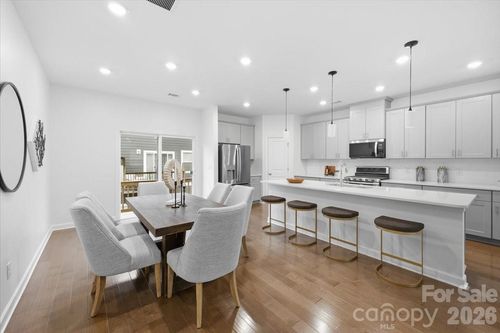 3004 Hovenweep Aly, Charlotte, NC, 28217-0419 | Card Image