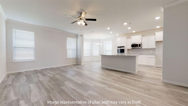 604 Sydney Blvd, House other with 5 bedrooms, 3 bathrooms and 3 parking in Thorndale TX | Image 11