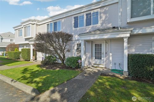 15-3-23628 55th Pl S, Kent, WA, 98032-3307 | Card Image