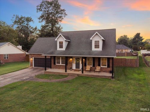5642 Kiowa Cir, Evansville, IN, 47715-7058 | Card Image