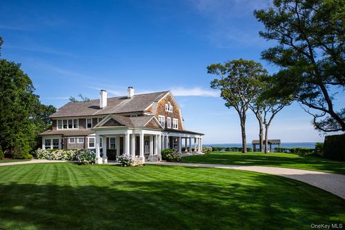 1140 Park Ave, Southold, NY, 11971-5202 | Card Image