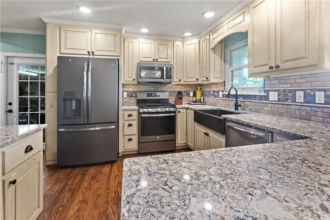 10908 Pecks Dr, House other with 4 bedrooms, 3 bathrooms and null parking in Harrison AR | Image 8