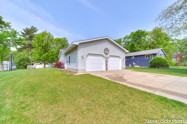 19151 Pine Grove Ct, House other with 2 bedrooms, 2 bathrooms and null parking in Spring Lake MI | Image 4