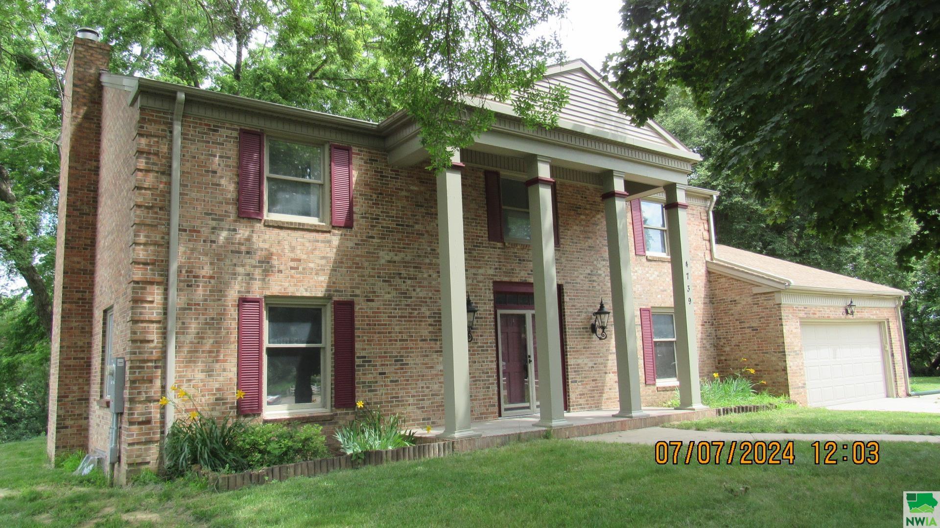 Perry Way, Sioux City, IA 51104