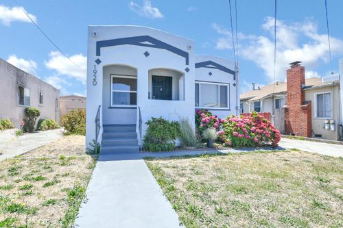 1920 California Ave, San Pablo, CA, 94806-4794 | Card Image