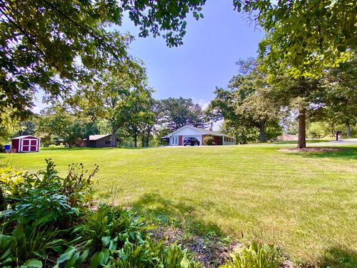1301 Little John Dr, Elgin, IL, 60120-9508 | Card Image