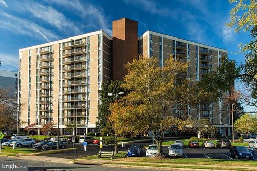 apt-1002-6800 Fleetwood Rd, MCLEAN, VA, 22101-3610 | Card Image