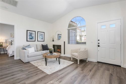 20 Via Meseta, Rancho Santa Margarita, CA, 92688-2327 | Card Image