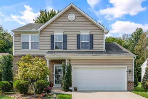 130 Royalty Dr, Etna, OH, 43062-8273 | Card Image