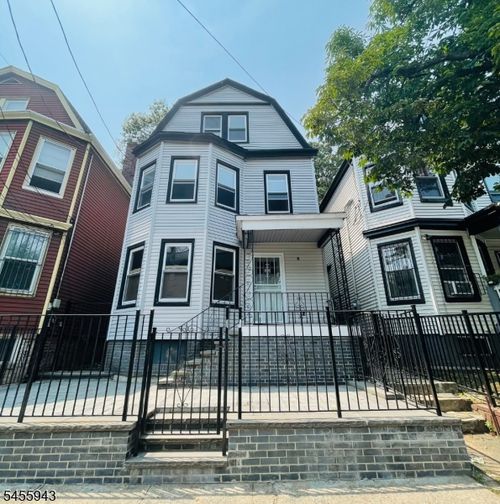 823 S 14th St, Newark, NJ, 07108-1317 | Card Image