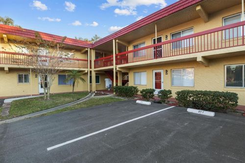 apt-210-400 El Camino Dr, WINTER HAVEN, FL, 33884-1604 | Card Image