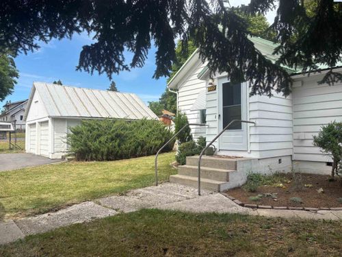 310 S Culton St, Palouse, WA, 99161-9690 | Card Image