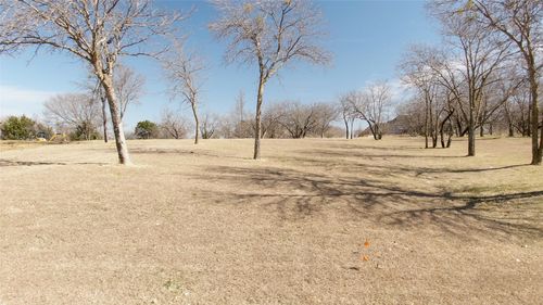 9108 Fossil Ridge Dr, Cedar Hill, TX, 75104-8294 | Card Image