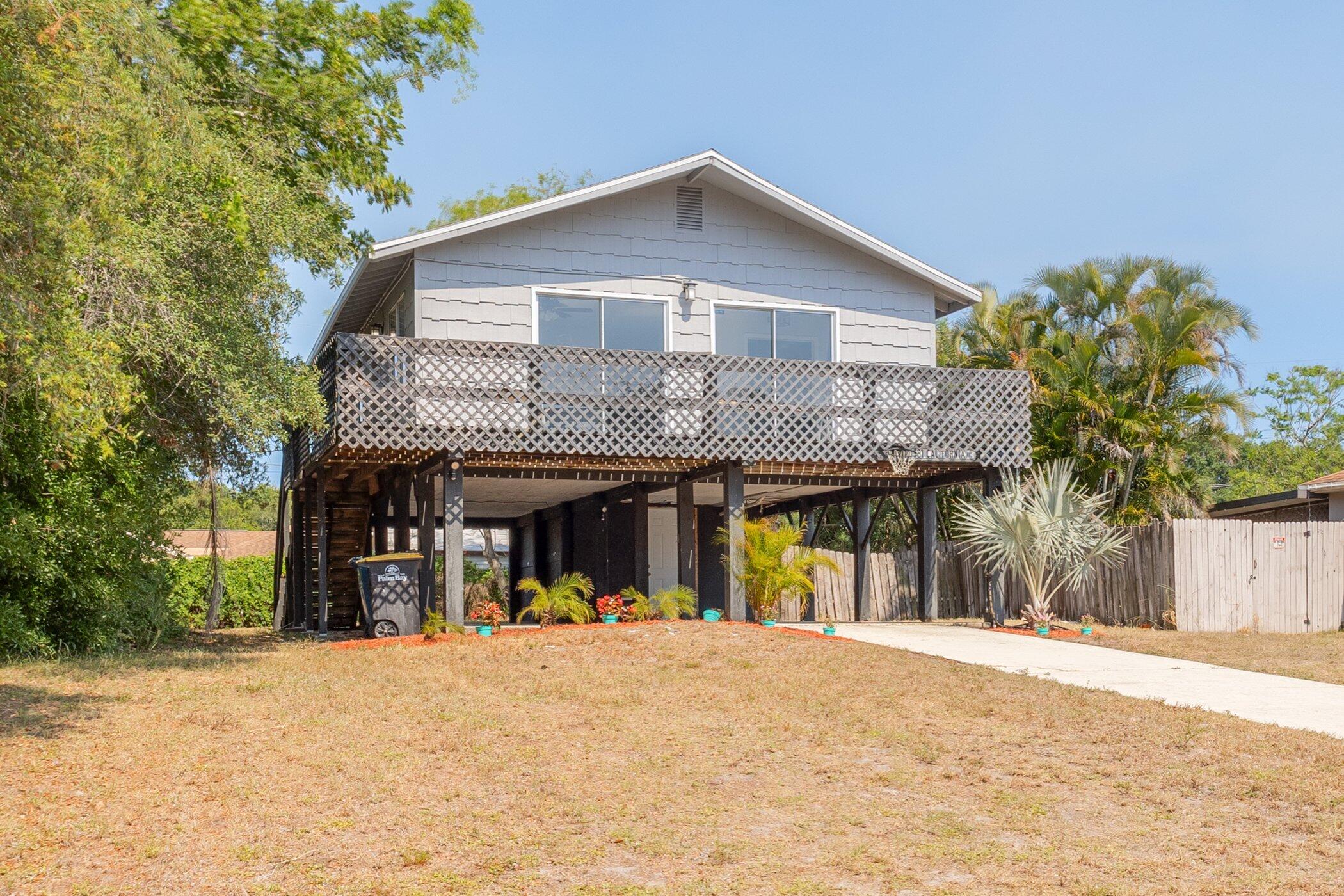 California Ave, Palm Bay, FL 32907