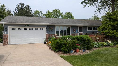 531 E South St, Jefferson, WI, 53549-2001 | Card Image