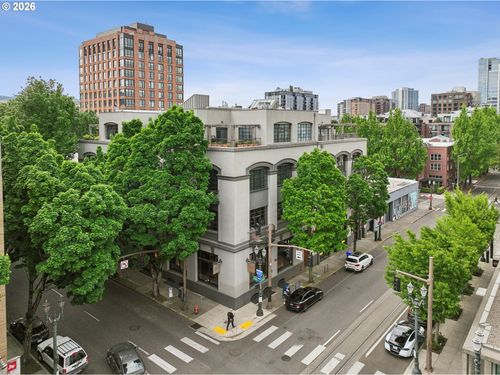 303-1011 Glisan St, Portland, OR, 97209-3225 | Card Image