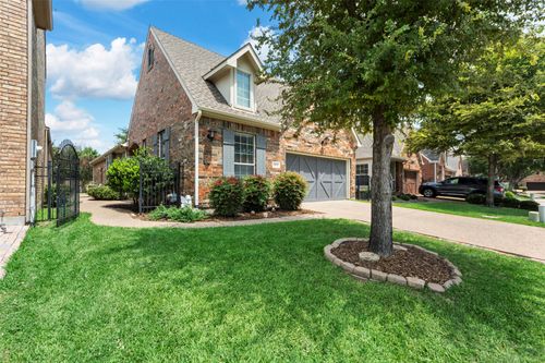 8612 Stone Hollow Dr, Mckinney, TX, 75072-6797 | Card Image