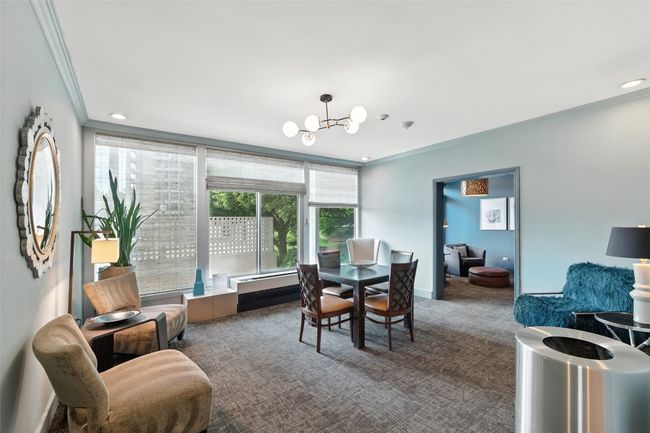 Meeting Room in the Lobby | Image 28