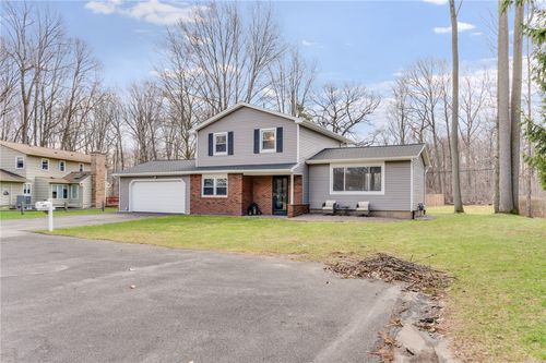 691 Regina Drive, Webster, NY, 14580 | Card Image