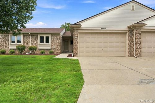 45625 Elm Tree Ln, Shelby Township, MI, 48315-6005 | Card Image