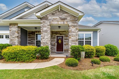 732 Wood Lily Dr, Belmont, NC, 28012-6542 | Card Image