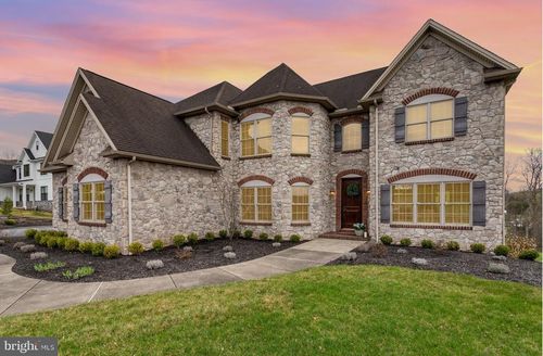 89 Foxfire Ln, Lewisberry, PA, 17339-9338 | Card Image