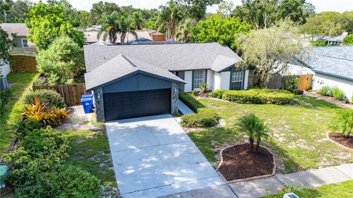 1646 Castlewood Ln, PALM HARBOR, FL, 34683-6105 | Card Image