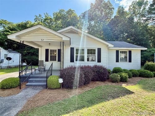 32 Pecan Dr, Selma, AL, 36701-6464 | Card Image
