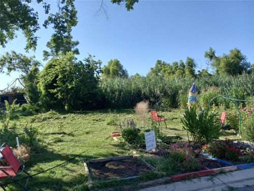 39949 Wales St, New Orleans, LA, 70128 | Card Image