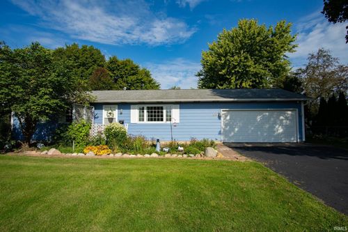 6265 E Us Highway 20, Rolling Prairie, IN, 46371-9585 | Card Image