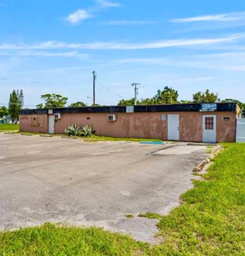 910 Tropic St, Titusville, FL, 32796-3475 | Card Image